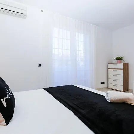 Oxfor Planetcostadorada 4* Cambrils